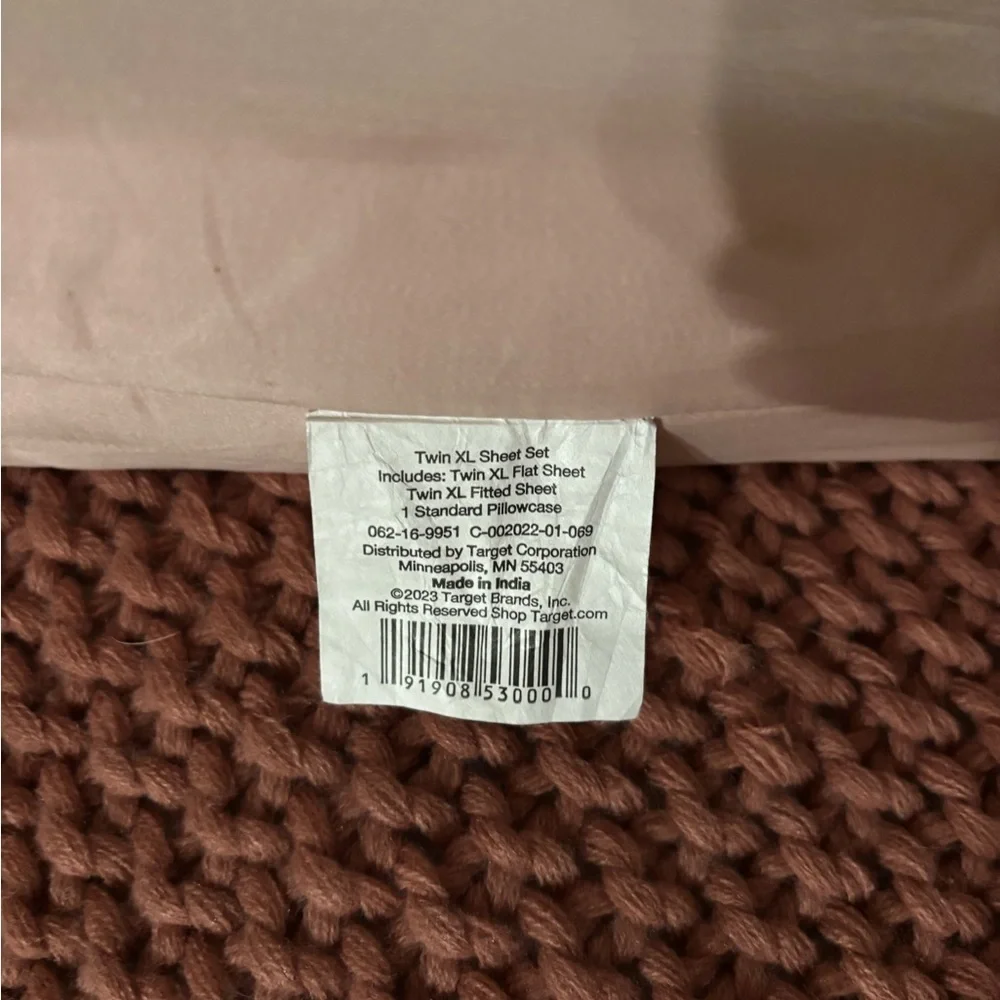 Twin XL Target light pink Bedding Sheets set